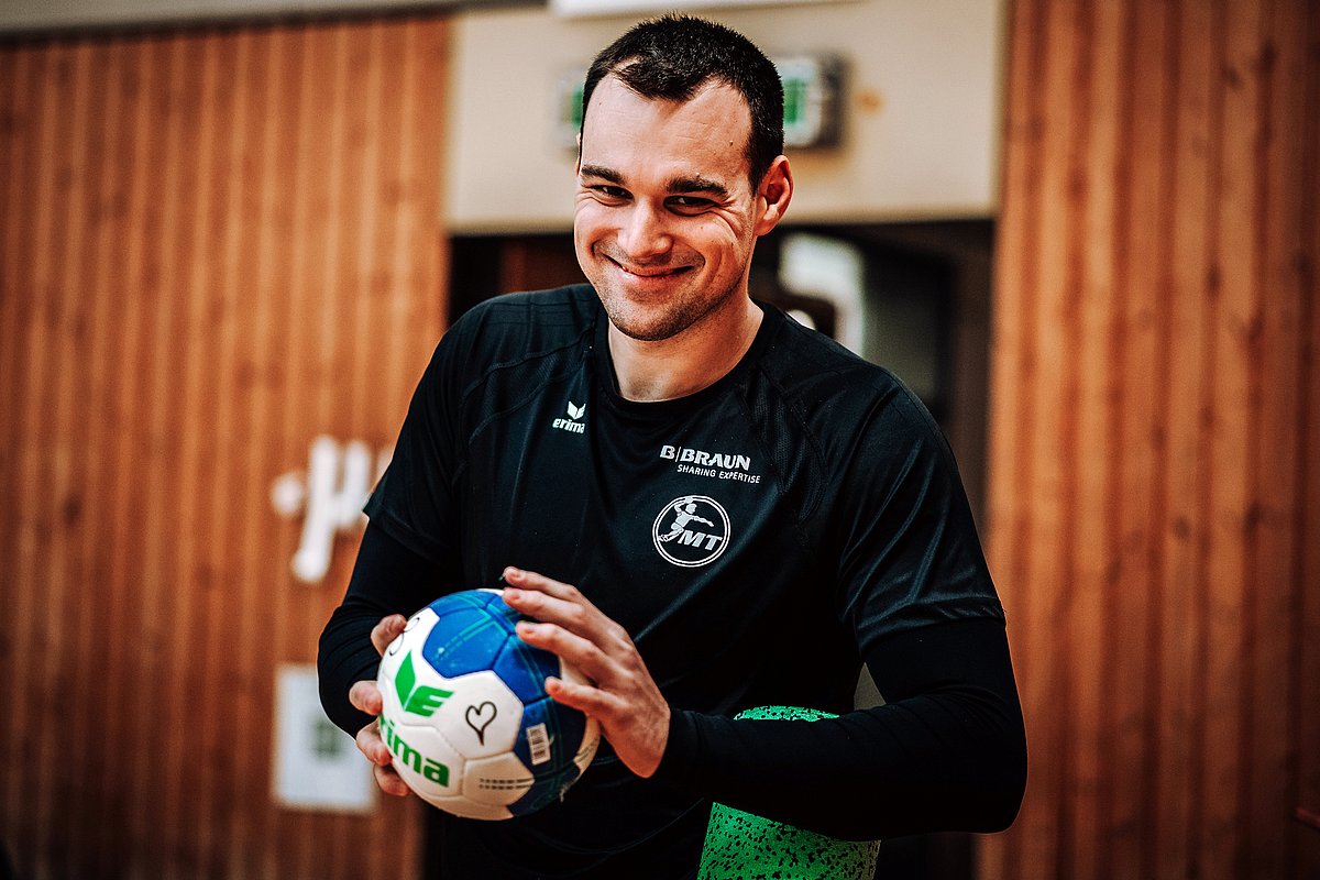 MT Melsungen 17 Fragen an die3 Marino Maric